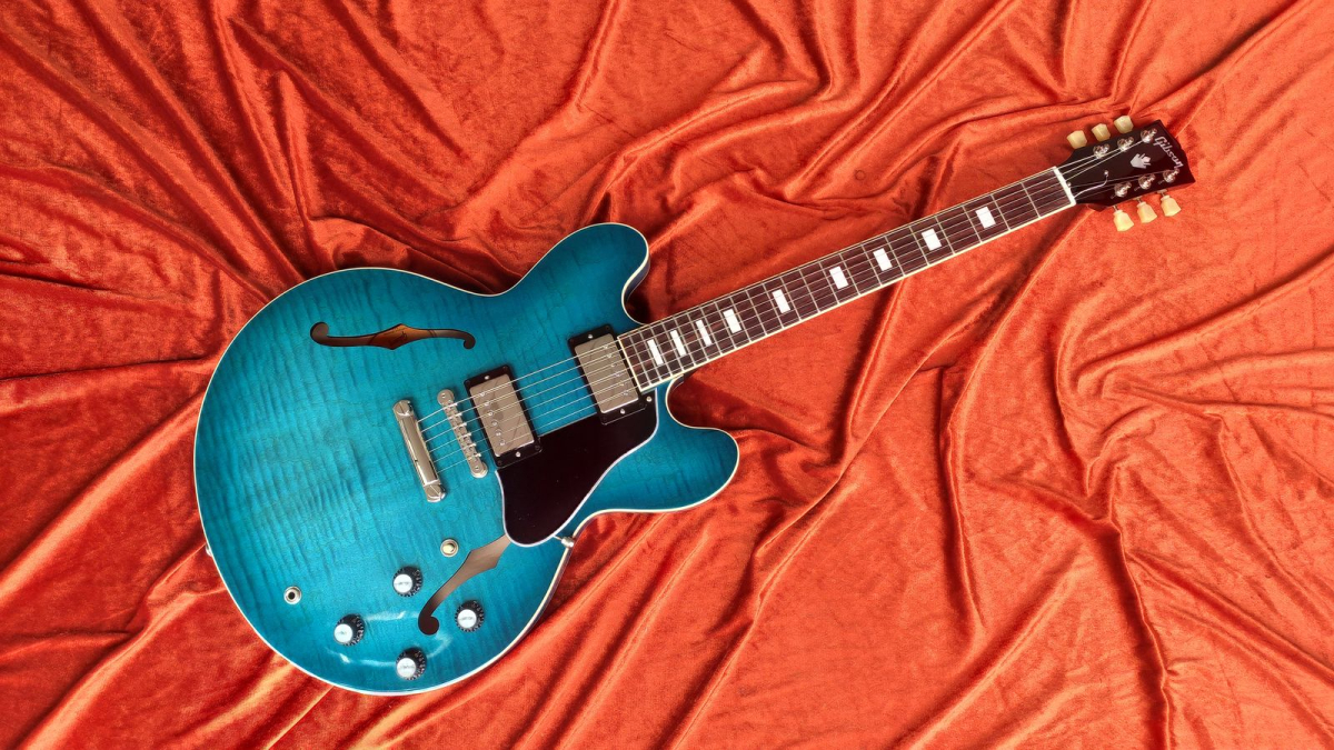 Gibson ES-335 Figured Ocean Water Perimeter 2nd Hand * Demomodell *